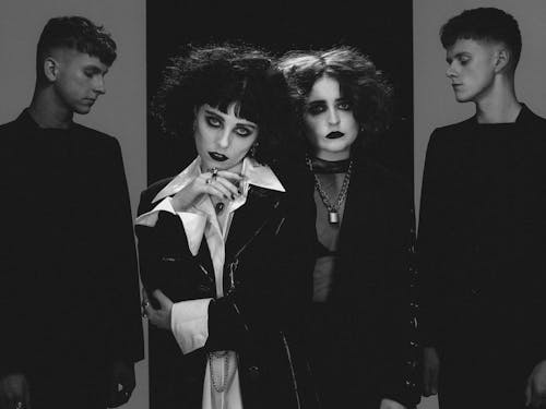 PALE WAVES PALE WAVES
